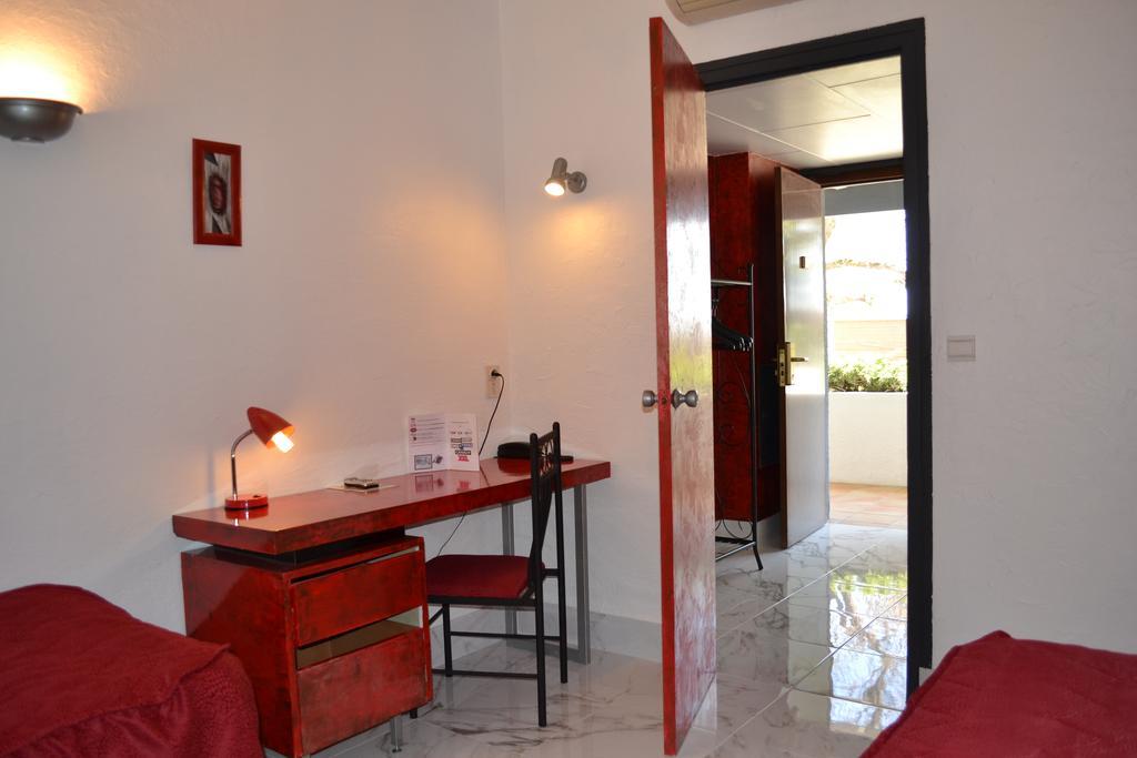 Relais 500 De Vienne Hotel Chonas-lʼAmballan Екстериор снимка