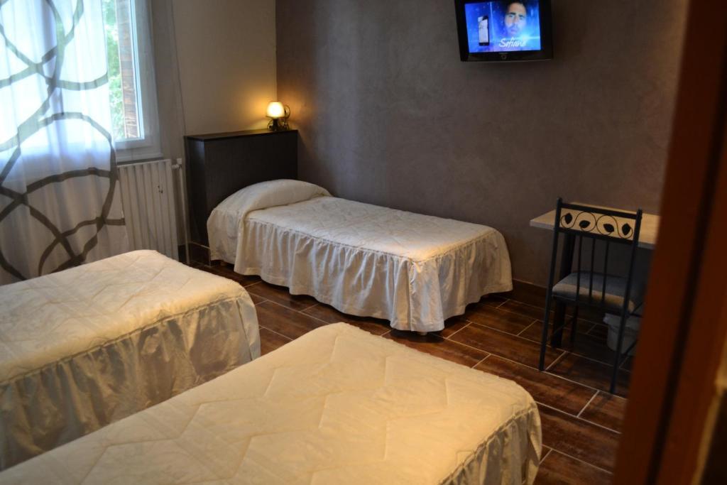 Relais 500 De Vienne Hotel Chonas-lʼAmballan Стая снимка