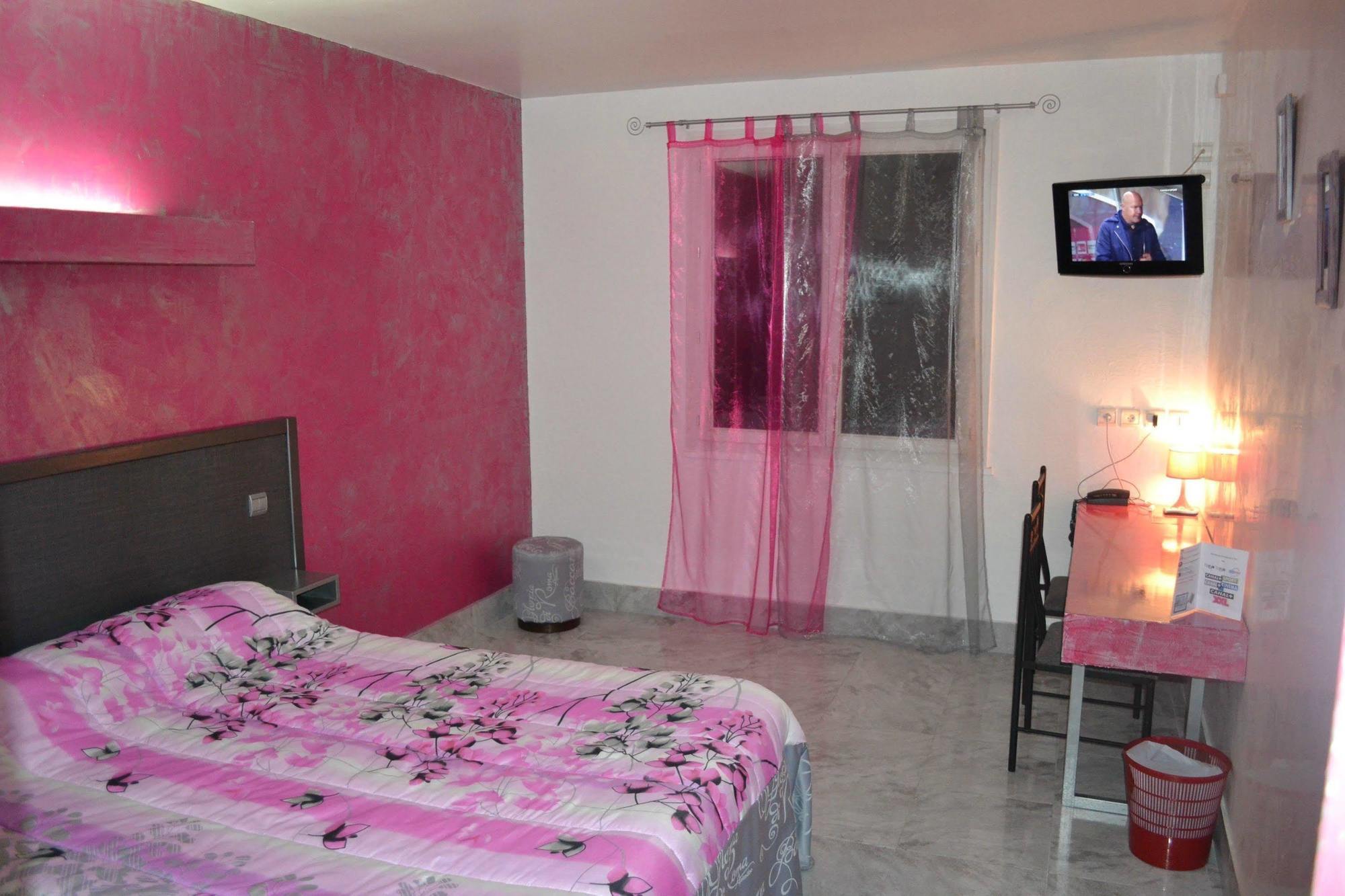 Relais 500 De Vienne Hotel Chonas-lʼAmballan Екстериор снимка